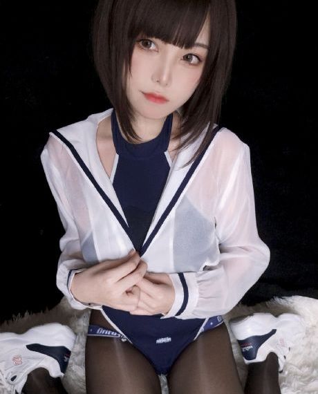 夏日男泉