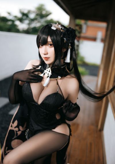 大胸女邻居bd