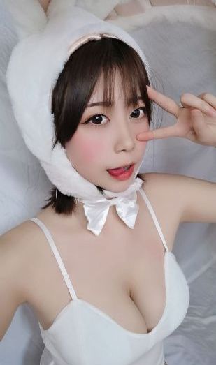 健身房里被教练c到呻吟视频
